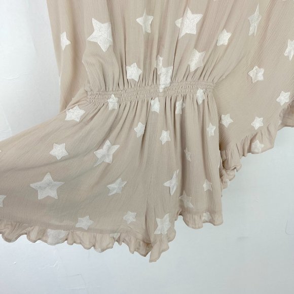 Storia Embroidered Star Ruffle Batwing Sleeve Romper Size Small S EUC T2651 - Picture 16 of 16